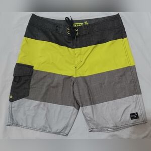 VANS Off The Wall Board Shorts 36 Pocket Black Gray Neon Green